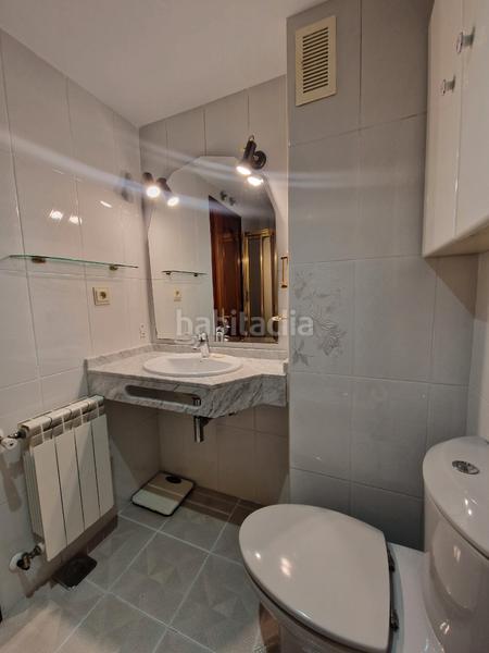 Foto ca1b31ba-7869-43a6-b92b-12a51fcb3d9b. Piso en avenida de alemania 11 piso en venta proximo zona Centro en Avilés