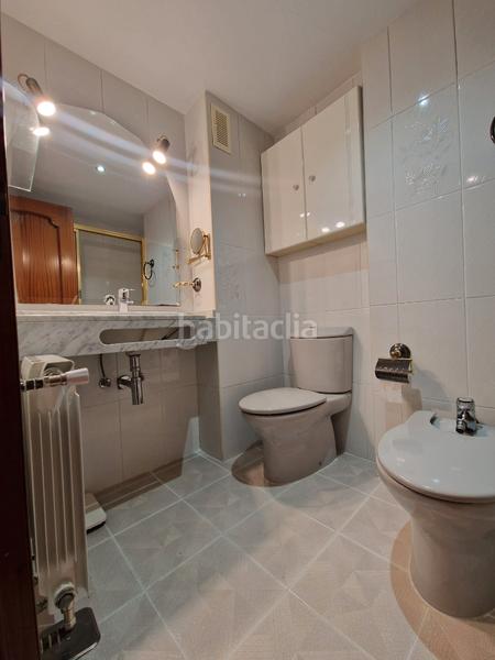 Foto d148fc4e-c079-462b-a3c8-b3a18f7e595b. Piso en avenida de alemania 11 piso en venta proximo zona Centro en Avilés
