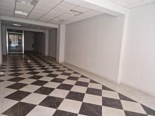 Local Comercial en Calle cabruana 2. Local en venta en el centro de aviles