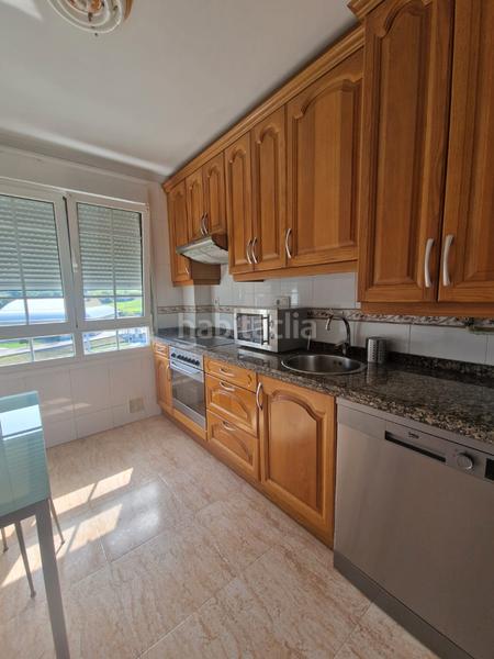 Foto 173b51ed-3e56-4459-ba1f-898c0c48a9b8. Rent flat with heating parking in El Carbayedo - El Quirinal Avilés