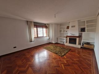 Lloguer Pis  Calle doctor marañón. Duplex en alquiler sin muebles zona carbayedo
