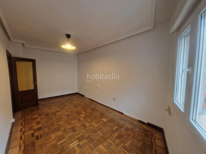 Foto 806be72b-95a2-48f9-ba41-91fef6f8b50b. Piso en avenida san agustín 5 piso en venta en el Centro en Avilés