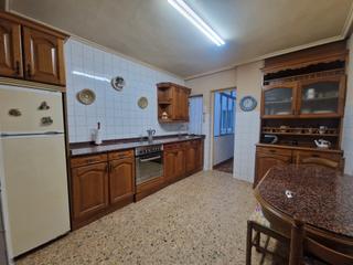 Pis  Avenida san agustín. Piso en venta de dos dormitorios en el centro