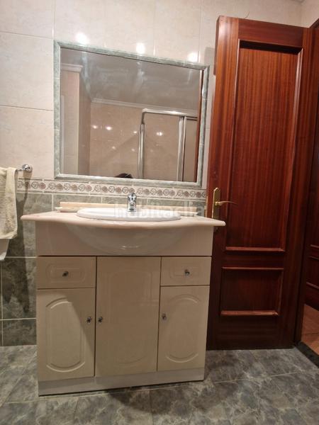 Foto f252d760-4ad3-45c0-bac7-19ce9114756f. Pis amb calefacció a Centro Avilés