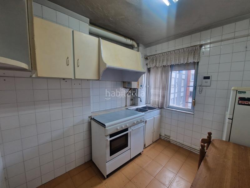Foto 5bddb7bb-99f7-4d5b-83ac-1bdd81f6f538. Flat with heating in Versalles Avilés