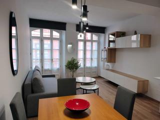 Location Appartement  Calle la ferrería. Piso en alquiler en casco antiguo en aviles
