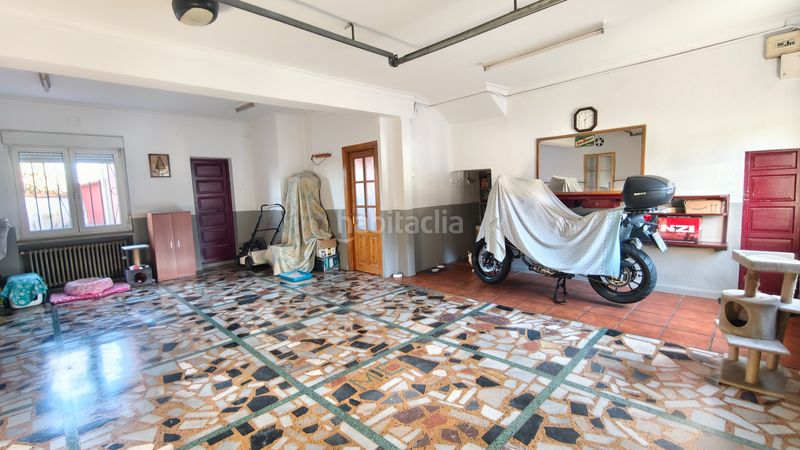 Foto 15ad2856-4301-49d2-8cce-5df9e966e712. Masia amb calefacció aparcament a El Carbayedo - El Quirinal Avilés