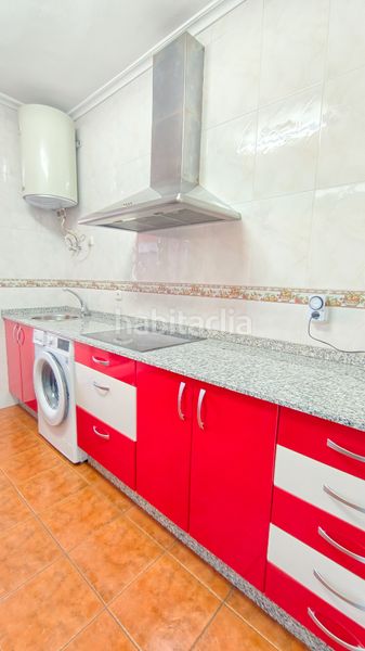 Foto fef2e427-02ad-491e-89d7-3d4707126a95. Masia amb calefacció aparcament a El Carbayedo - El Quirinal Avilés