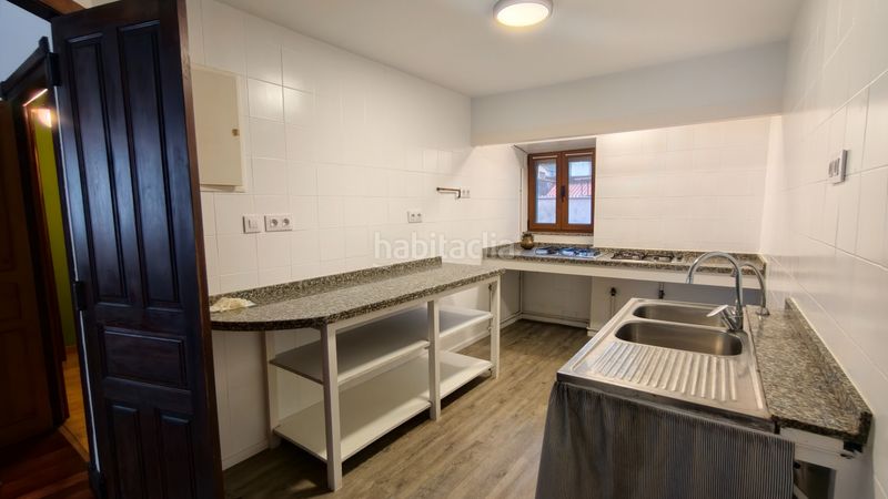 Foto d26a8ff9-9128-47d6-934f-18a61ede0b59. Haus in Centro Avilés