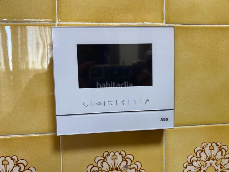Foto c0d2531a-b801-4b70-9daf-21f4bb0911b9. Location appartement avec chauffage parking dans El Natahoyo Gijón