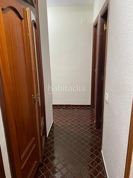 Foto 75c1afb9-6f33-46f9-aa87-972bd9e2143b. Alquiler piso en El Natahoyo Gijón