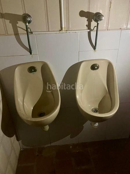 Foto b3d71390-8639-483d-9c0a-c3549624b2db. Rent business premise in Jove Gijón