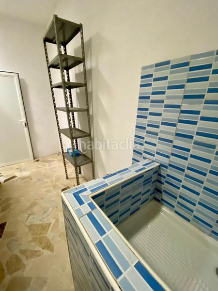 Foto 990426c2-7740-4a10-b3e5-5ed18a858103. Rent business premise in La Calzada Gijón