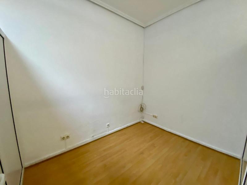 Foto b9c3afdf-c9aa-48fa-b6ae-4505981cfb59. Rent business premise in La Calzada Gijón