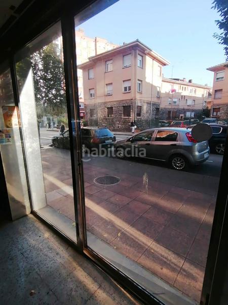 Foto 5cce6a42-fa96-499d-89ef-e50cc6f5ec10. Alquiler local comercial local en La Calzada en La Calzada Gijón