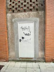 Local Comercial a El Natahoyo. Local con muchas posibilidades en moreda gijon