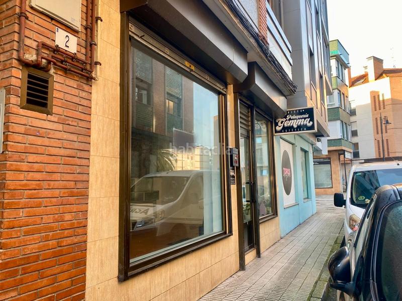 Foto 1339e8da-b778-45df-ace0-c800d6435472. Affitto locale commerciale con riscaldamento in Llano Gijón
