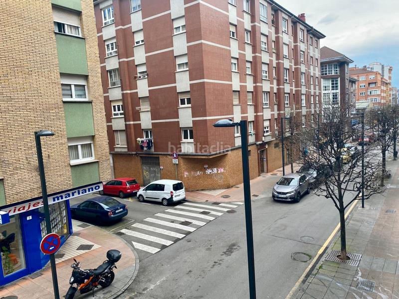 Foto bde777c0-21b2-435c-877d-46cb41f3322d. Piso a un paso de playa arbeyal, seminuevo, impecable!! en Gijón