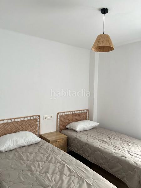 Foto 0cef97ac-9132-4100-ac99-4948e5de1b58. Piso impecable!!! lado playa del arbeyal, totalmente reformado y amueblado!! en Gijón