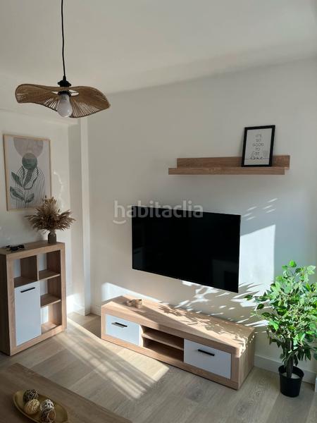 Foto 307565a3-be23-421c-9eb0-d48cf7cccf47. Piso impecable!!! lado playa del arbeyal, totalmente reformado y amueblado!! en Gijón