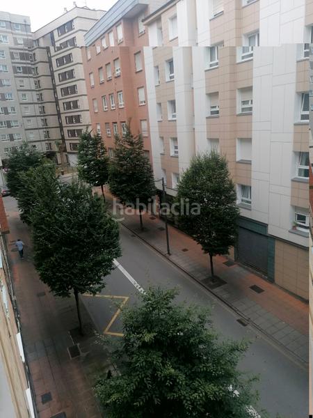 Foto e0dc01ae-d0dd-4653-b56b-498c22d05895. Piso a 500m d playa arbeyal, zona dotada de todos los servicios, pase su oferta!! en Gijón