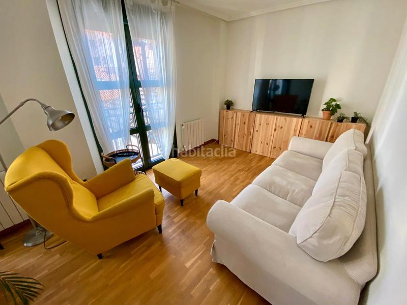 Foto f8768860-5dba-4a9b-a7fe-e81e6fd90181. Location appartement avec chauffage dans Cimadevilla Gijón
