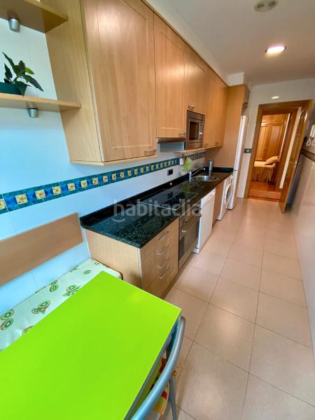 Foto 4e7db7b1-10b2-48b2-8e77-197171520e75. Appartement dans avenida de josé manuel palacio álvarez 2 dans Gijón