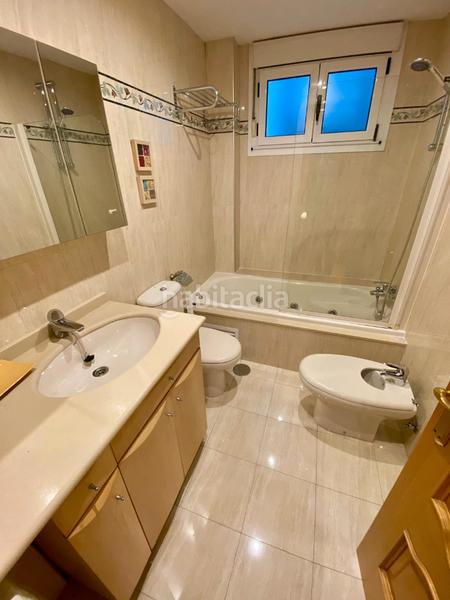 Foto 53babb8a-8ec1-4277-bc08-cd7832b856ba. Appartement dans avenida de josé manuel palacio álvarez 2 dans Gijón