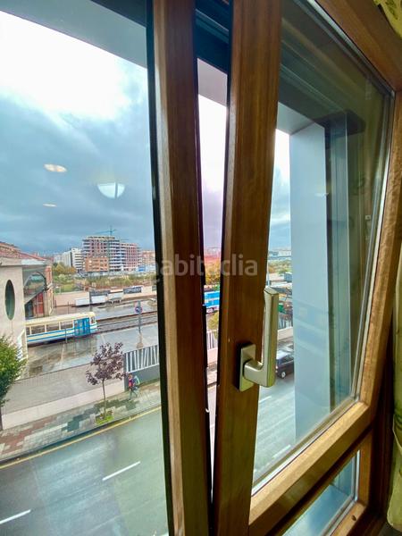 Foto b3b178b2-a183-4a10-9c97-690cc52617c3. Appartement dans avenida de josé manuel palacio álvarez 2 dans Gijón