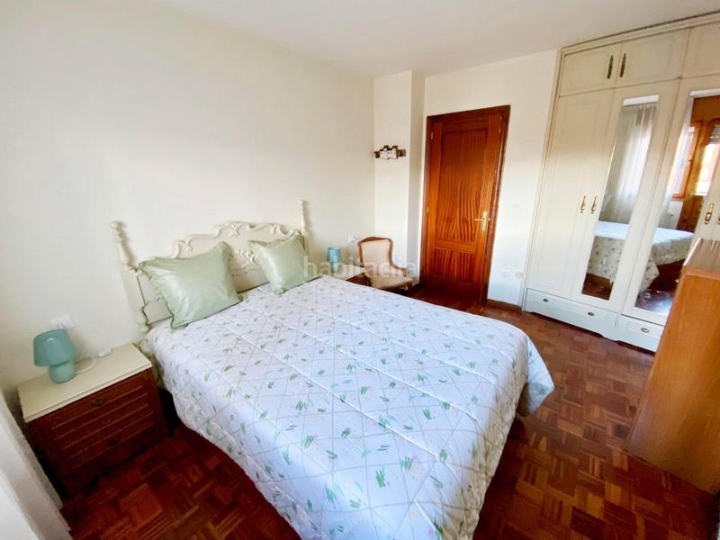 Foto a6021ed0-39c3-4a70-b099-d616ec3786c1. Alquiler apartamento  impecable con terraza a la calle altura y ascensor en Gijón