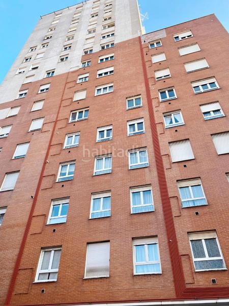 Foto e0e9b349-485b-4331-84db-168c1b636e10. Alquiler piso vistas mar , precioso piso en El Natahoyo con trastero y garaje opcional en Gijón