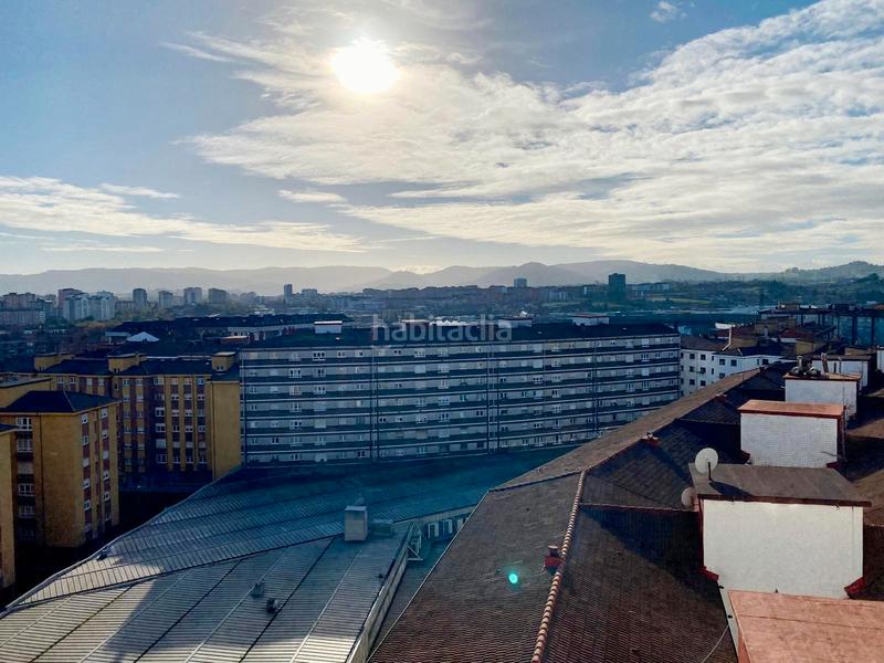 Foto e6fd7dcc-48a9-4ee0-b2c0-2c8e02a4156f. Alquiler piso vistas mar , precioso piso en El Natahoyo con trastero y garaje opcional en Gijón