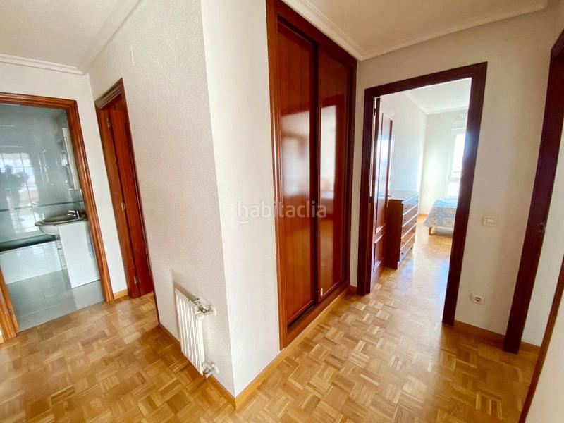 Foto 3003b4c6-ab19-4f05-9568-c885aa345a7a. Location appartement avec chauffage dans El Natahoyo Gijón