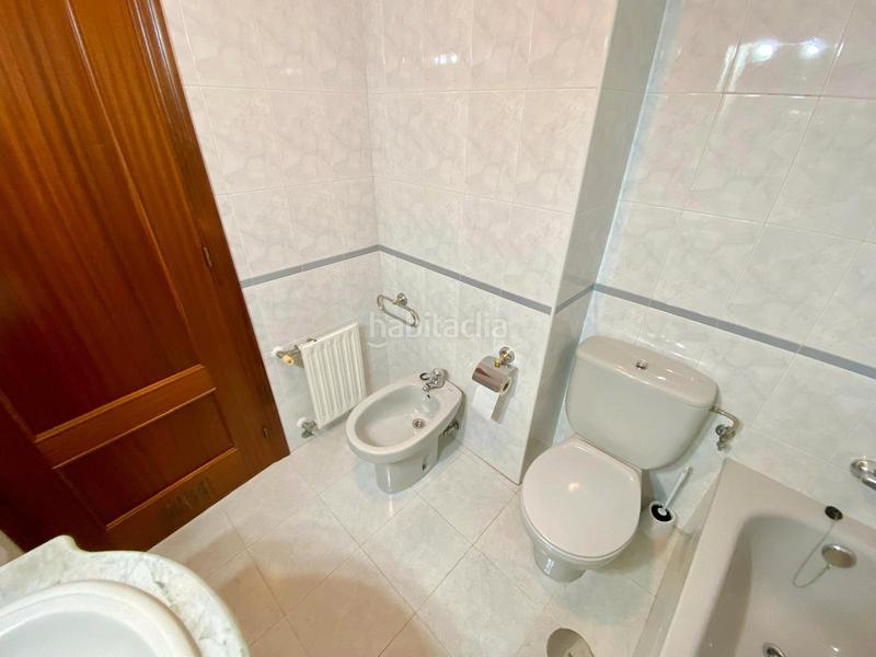 Foto df9de7ab-bb7f-4f47-af05-aebe87afee64. Location appartement avec chauffage dans El Natahoyo Gijón