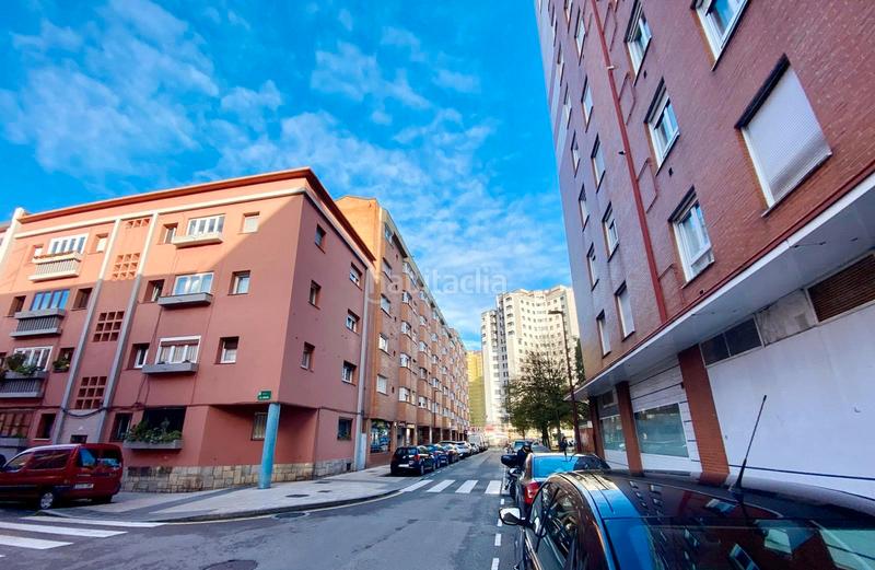 Foto c5090ee8-f142-422d-a5e5-6aab665aa9ec. Miete etagenwohnung mit heizung in El Natahoyo Gijón