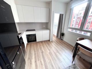 Affitto Piccolo appartamento in Centro. Poniente apartamento a  estrenar  con trastero