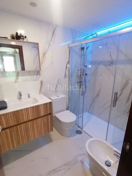 Foto 938023ac-0b9e-485e-8096-9b18a0fdc418. Pis amb calefacció aparcament a Jove Gijón