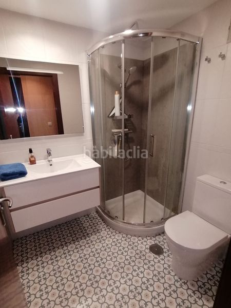 Foto b6f5d10f-1959-4f2e-a91f-1cf1ccda24c6. Pis amb calefacció aparcament a Jove Gijón