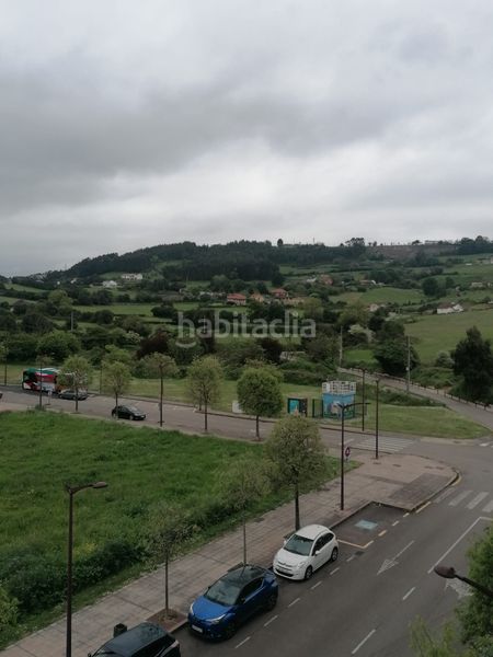 Foto c0fd29eb-d174-4c79-a592-93fcdb9aee7f. Pis amb calefacció aparcament a Jove Gijón