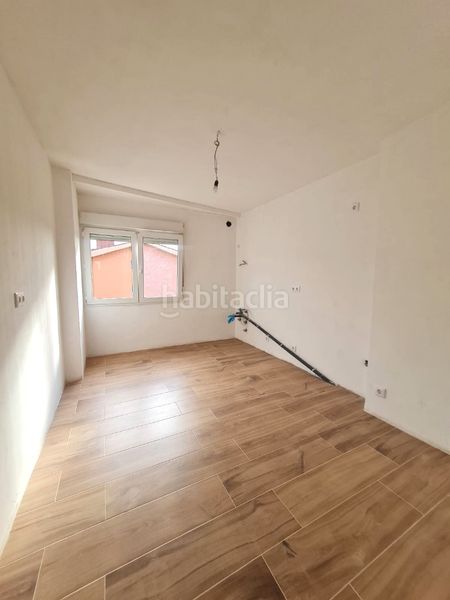 Foto 88939355-2458-4dfd-891f-38dbb1a0d2f5. Pis a Pumarín Gijón