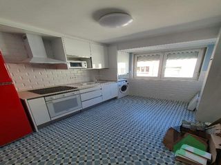 Lloguer Pis a Ceares. Temporal con licencia vut-3446-as,  disponible de 01/09/2026 al