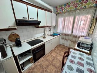 Etagenwohnung  Calle de los cabrilleros. A un paso de parque del lauredal!!