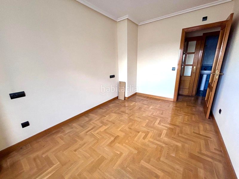 Foto c1f9e47f-bd31-4814-b134-a7df15dcbace. Flat with heating parking terrace in La Calzada Gijón