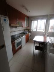 Location Appartement à La Calzada. Lado iglesia de fátima, enla calzada!! amuebalado!!