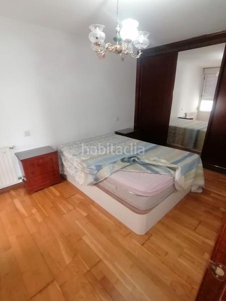 Foto 244ca8d1-963f-4c95-8145-31c5ad915554. Alquiler apartamento frente a playa del arbeyal, amplio apartamento con electrodomesticos, comunidad y trastero incluidos!! en Gijón