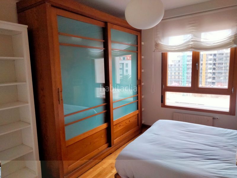 Foto 59b58f79-940b-43cf-8293-9d4d4cda6bd6. Rent flat with heating parking in El Natahoyo Gijón