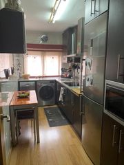 Flat in El Natahoyo. A 10 min de la playa de poniente. reformado para entrar!!!