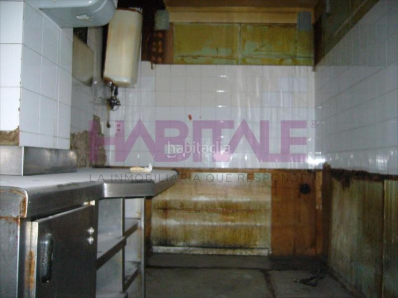 Foto f1c22698-96e4-400f-9454-12e87b2f92e1. Local comercial a autonomia 74 a Basurtu Bilbao