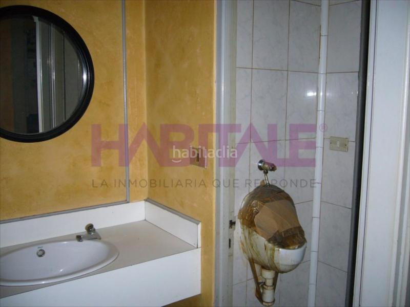 Foto fd1cc900-371a-4fd9-b2fa-37123cc23495. Local comercial a autonomia 74 a Basurtu Bilbao