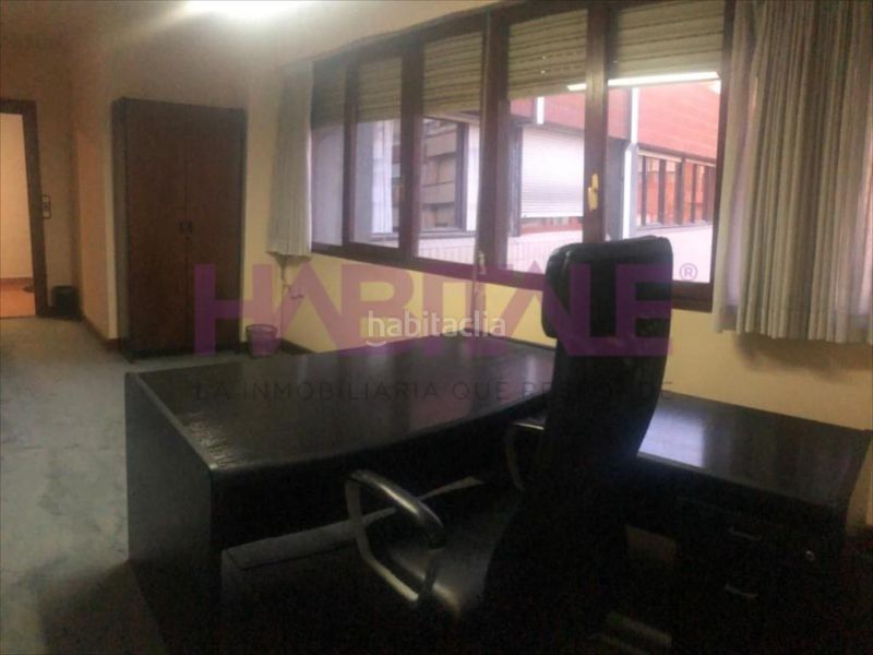 Foto d1bb1a3a-0f46-4fad-bbc2-f536126b2f60. Rent office space in n/a in Basurtu Bilbao